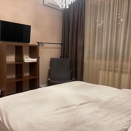 Corbeanca Room In A Private House - 5 Min From Therme And Airport מראה חיצוני תמונה